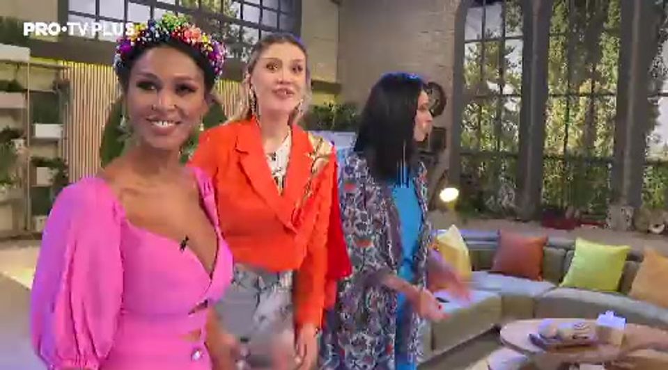 Cosmina Păsărin, Majda și Emily Burghelea, despre prima emisie live în formula de 3 la Vorbește Lumea. Ce mesaj au pentru cei de acasă