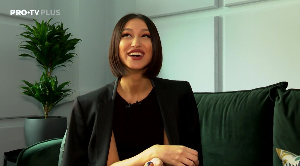 Nadd Hu este pregatită să intre în afaceri! Ce pasiune ascunsă are vloggerul de doar 23 ani