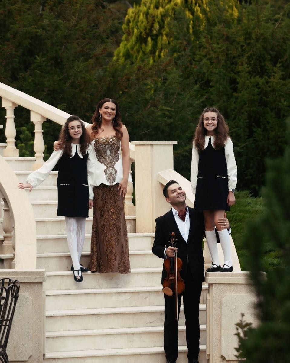 familia laviniei goste 