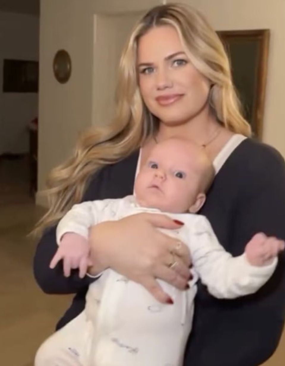  Brittany Desborough și nepotul ei