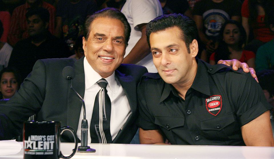 actorii Dharmendra și Salman Khan