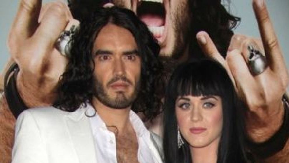 Katy Perry si nunta ei zgomotoasa cu Russell Brand = Amenzi pentru hotelul din India FOTO