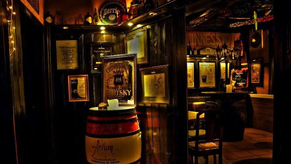 (P) 7 cocktail-uri savuroase pe baza de whiskey