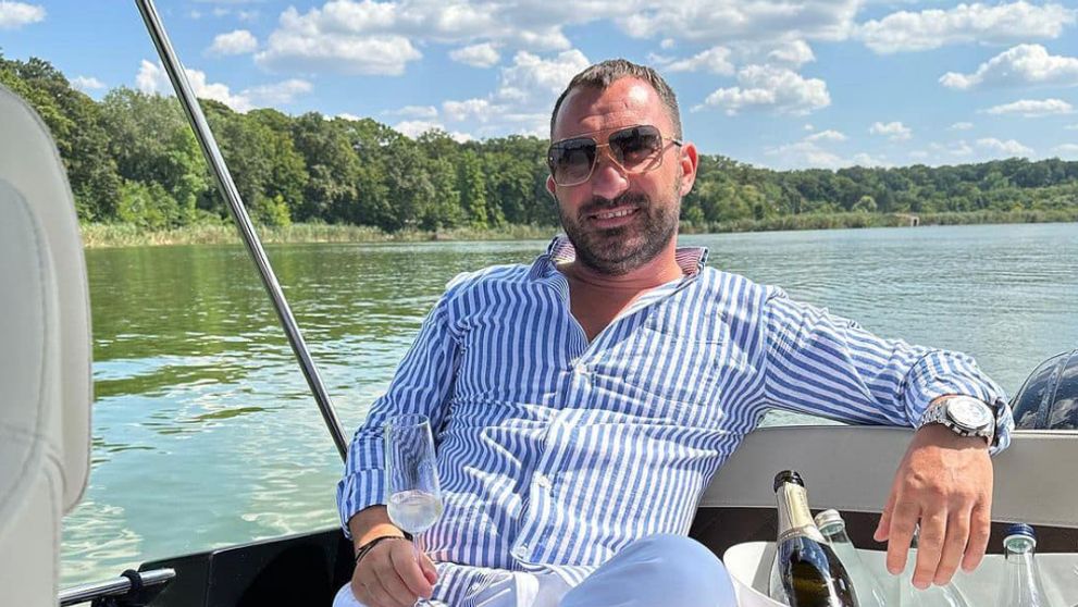 Pescobar, obligat să demoleze taverna din Herăstrău. Reacția patronului, urmărit de ghinioane, a șocat din nou: „Ce să vă fac vouă?”