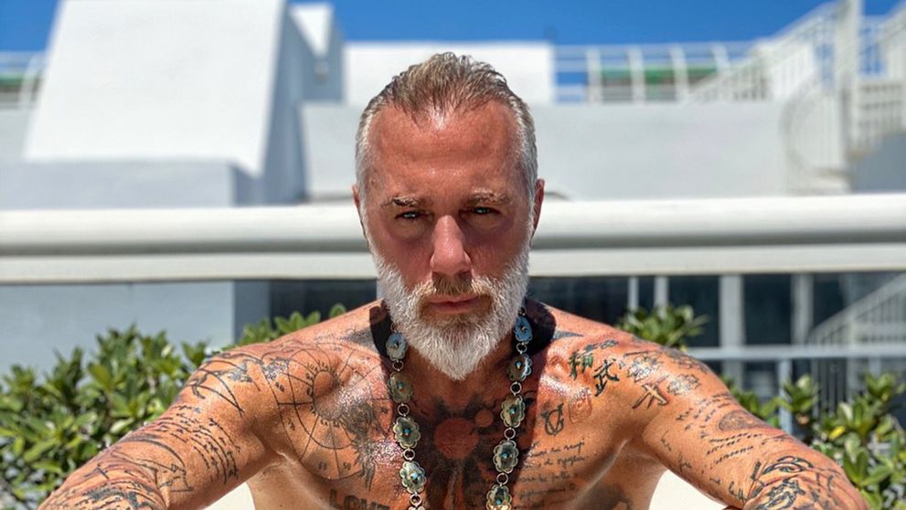 Gianluca Vacchi este de nerecunoscut. A slăbit teribil, iar fanii se tem că ascunde o boală gravă. Imagini îngrijorătoare cu milionarul italian
