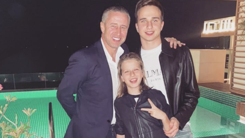 Laurențiu Reghecampf, mândru de băieții lui! Ce imagini a publicat antrenorul de fotbal cu Liam, Laurențiu Jr. și Luca