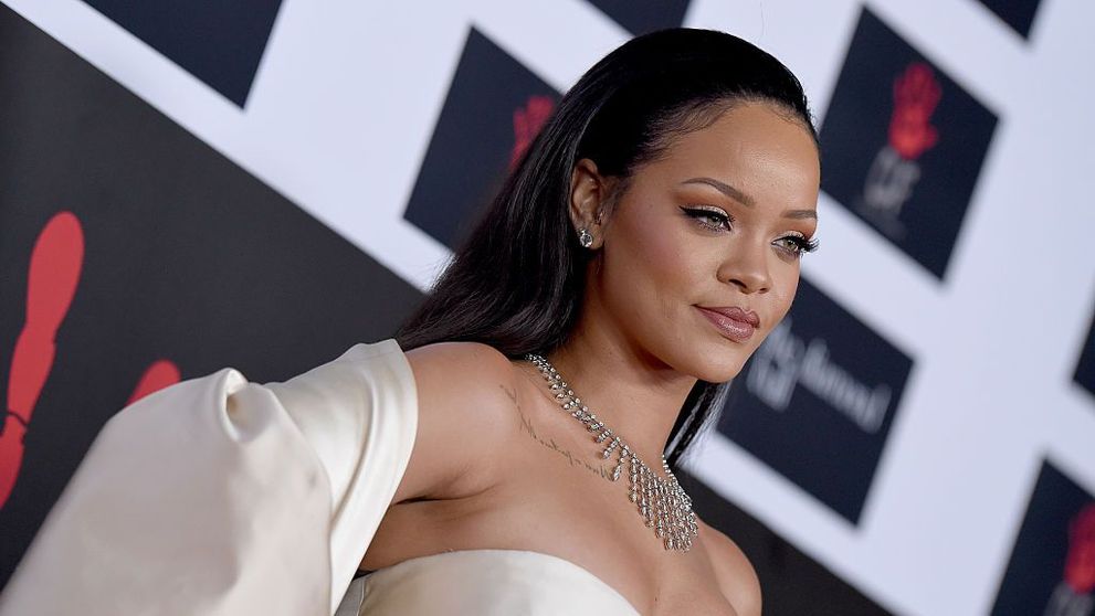 Rihanna și iubitul ei miliardar, surprinși la întâlnire: ”Au stat câteva ore acolo”