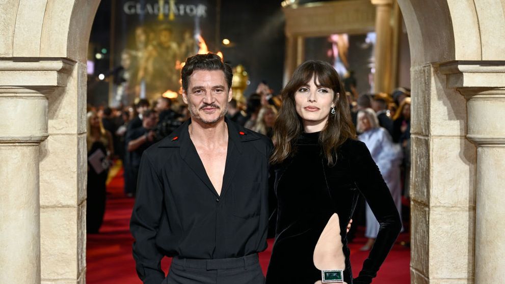 S-a născut bărbat, dar acum e o femeie superbă! Pedro Pascal și-a adus sora transgender la premiera Gladiator II, iar fanii au copleșit-o cu complimente