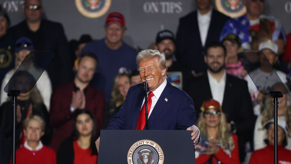 Nu doar la premiile Oscar se dau „goodie bags”! Ce cadouri inedite au primit invitații de la ceremonia de învestire a lui Donald Trump