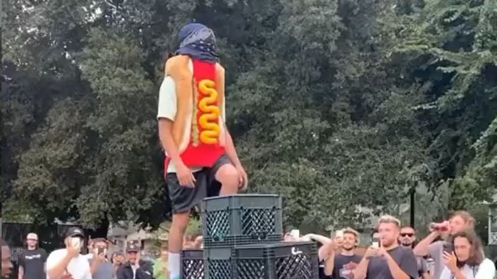 Ce este Milk Crate Challenge. Provocarea momentului i-a făcut pe medici să tragă un semnal de alarmă