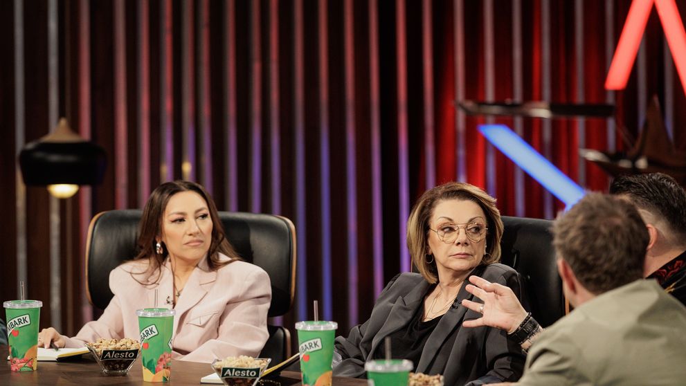 Jurații decid în această seară semifinaliștii sezonului 16 Românii au talent! Pentru prima dată, cei de acasă vor avea un rol esențial!