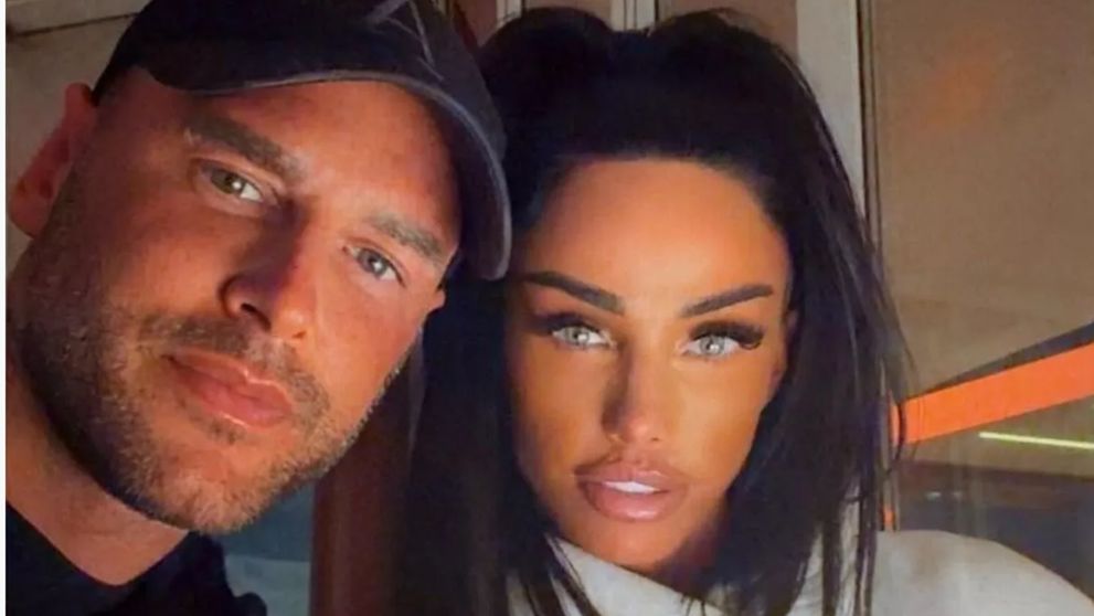 Dubioasa viață amoroasă a noului soț al lui Katie Price - autointitulat milionar! Divorțuri multiple, amantlâcuri, cereri în căsătorie ”la prima vedere”