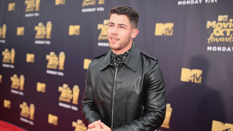 Nick Jonas a făcut anunțul cel mare! Se logodește după doar 2 luni de relație