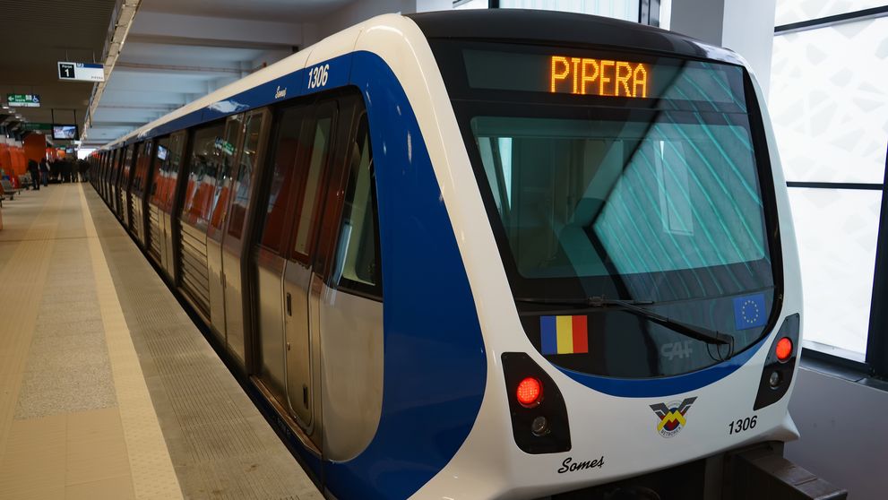 Cum vor circula metrourile de Crăciun și Revelion 2025. Programul Metrorex de sărbători
