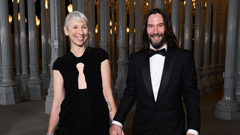 Reacția surprinzătoare a Alexandrei Grant după ce s-a zvonit că s-a căsătorit cu Keanu Reeves: „Iată un strop de fericire reală!”
