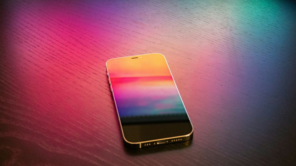 (P) Comparație: care model de iPhone 16 merită investiția ta?