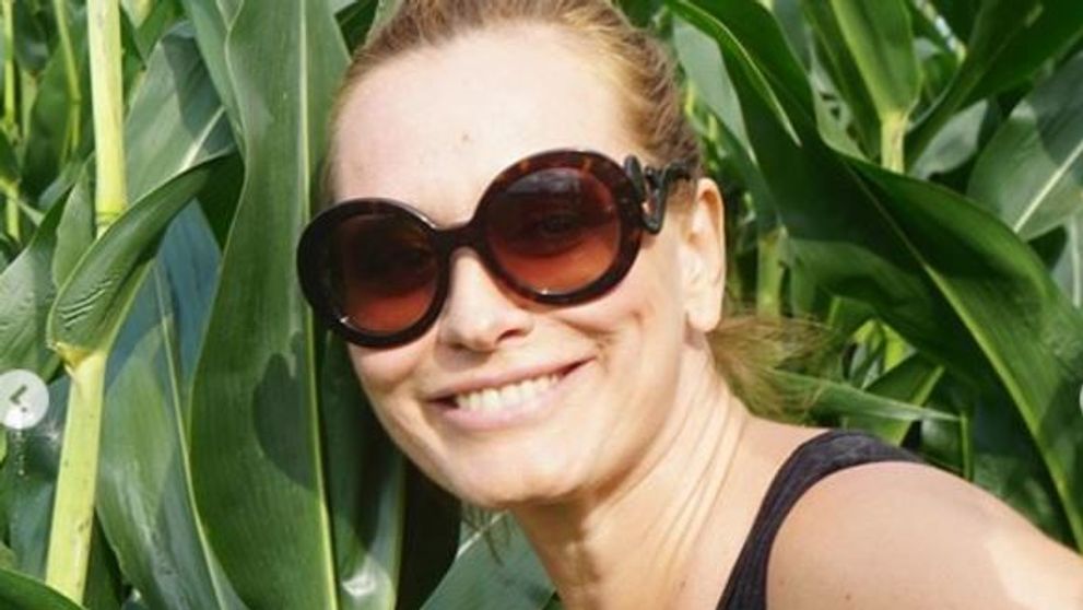 Andreea Esca a strâns gunoaie de pe râu: ”Mă întreb ce este în mintea lor?!”