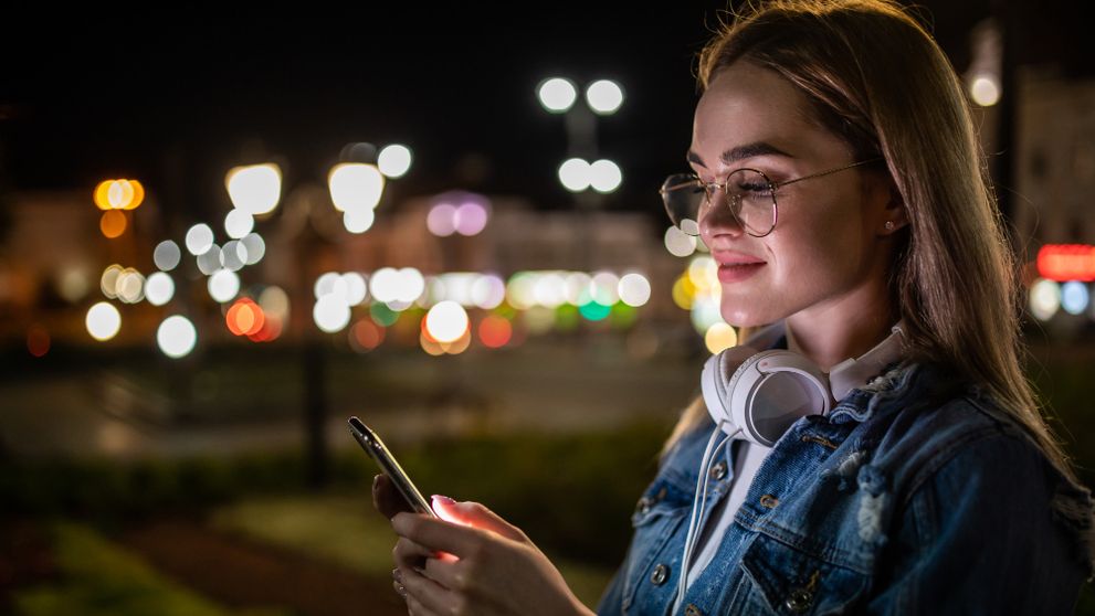(P) 9 tehnologii revoluționare pe care orice smartphone modern ar trebui să le aibă