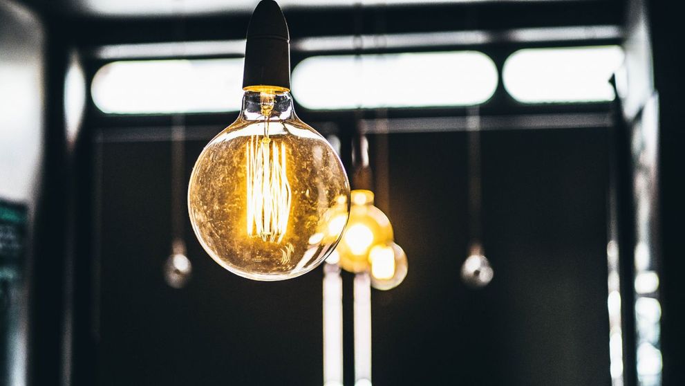 (P) Montarea instalației electrice: 3 aspecte de care să ții cont