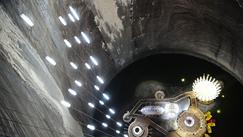 Salina Turda, pe primul loc intr-un top al celor mai cool atractii turistice subterane