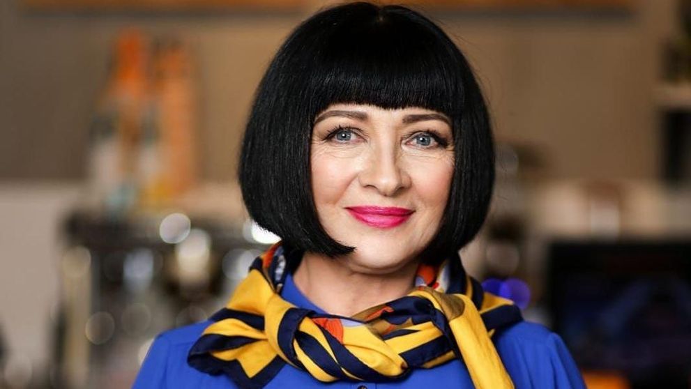 Neti Sandu își sărbătorește ziua de naștere. Cum arăta prezentatoarea la începutul carierei în televiziune