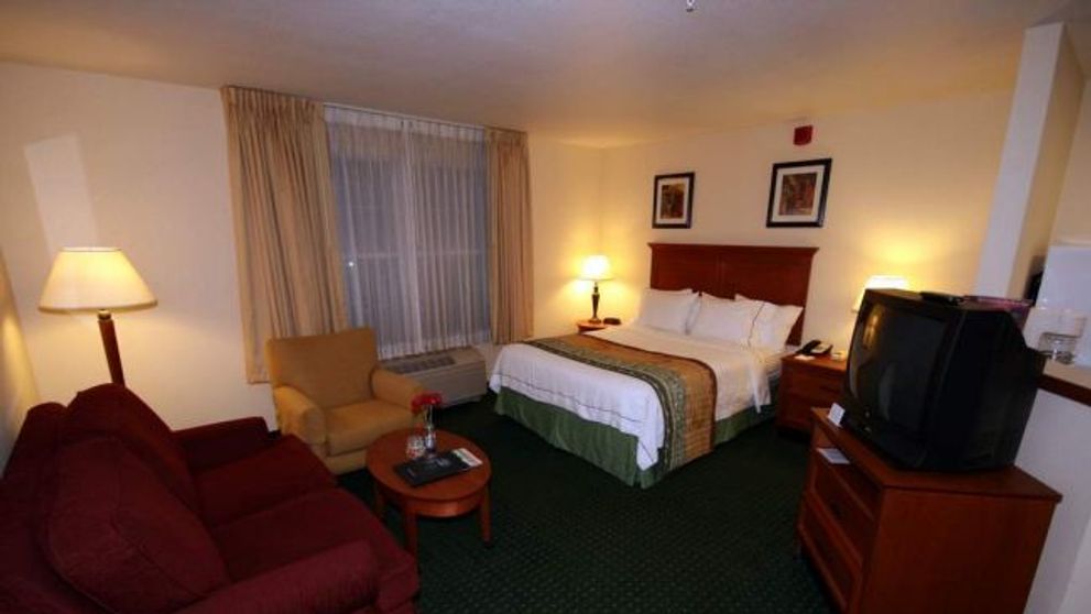 O femeie a locuit timp de 10 ani intr-o camera de hotel la Marriott. Ea spune ca <span style=
