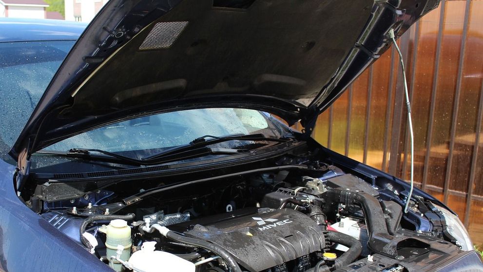 (P) 3 motive să cumperi piese auto din dezmembrări
