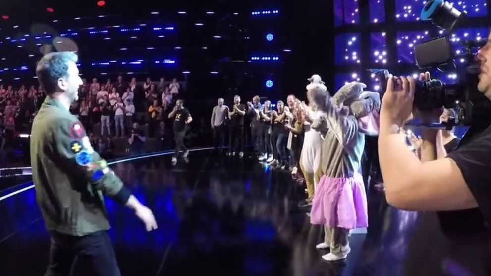 Care e legătura dintre Andi Moisescu și balet? Elefanții. :)