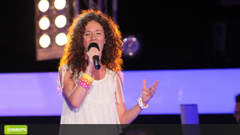 Alexandra Craescu, o cantareata din trupa lui Stefan Banica Jr. a intrat in echipa Loredanei!