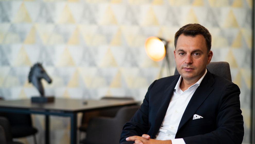Astăzi, la Șef sub acoperire: CEO-ul lanțului de pizzerii care vinde zilnic peste un milion de pizza la nivel mondial, se inflitrează în propria companie