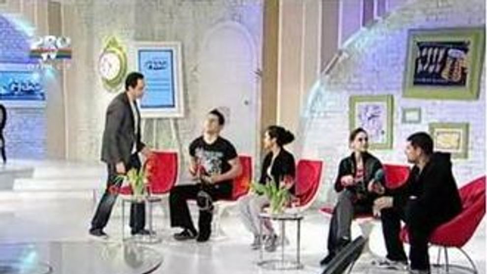 Dragos Bucurenci cu branula in mana si Doru Todorut certat de Maruta