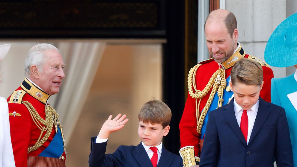 Prințul Louis rupe o tradiție veche de 500 de ani! Scandalul din Familia Regală care îl afectează direct pe mezinul lui William și Kate