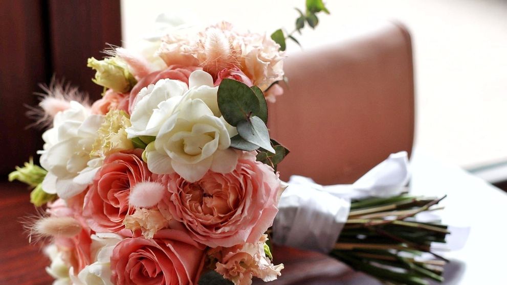 (P) Buchetul perfect pentru cununia civilă – Tendințe, culori și inspirație pentru 2026