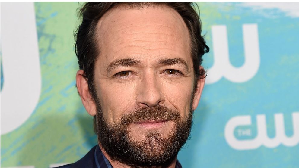 Luke Perry a suferit un ”masiv” accident vascular cerebral. Ce se întâmplă acum cu actorul