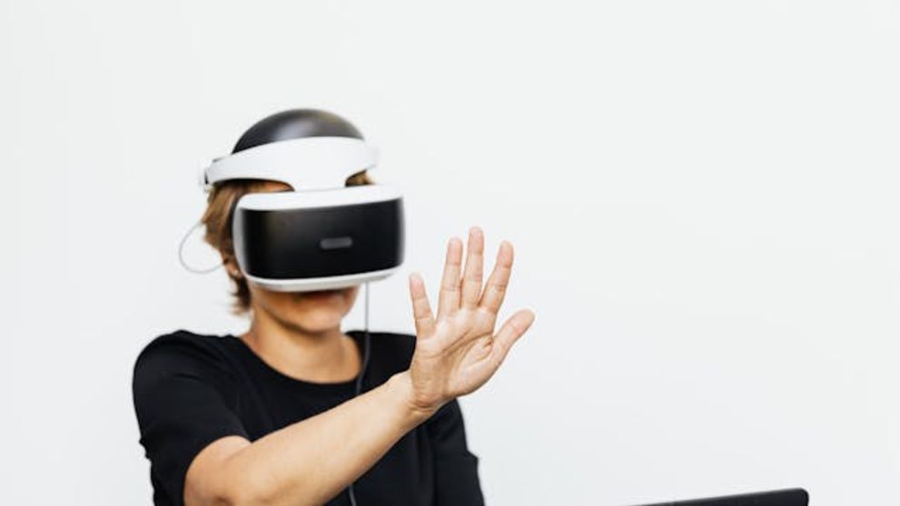 (P) Gaming fără cabluri: cât de aproape este experiența wireless de performanța clasică?