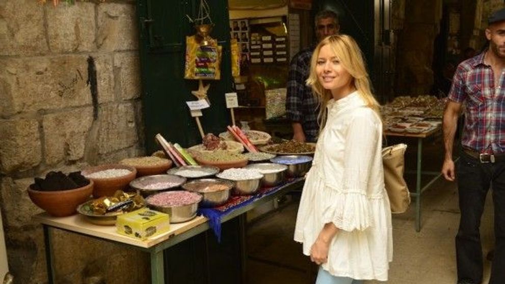Cum si-a petrecut Laura Cosoi vacanta in Israel, sambata, la 