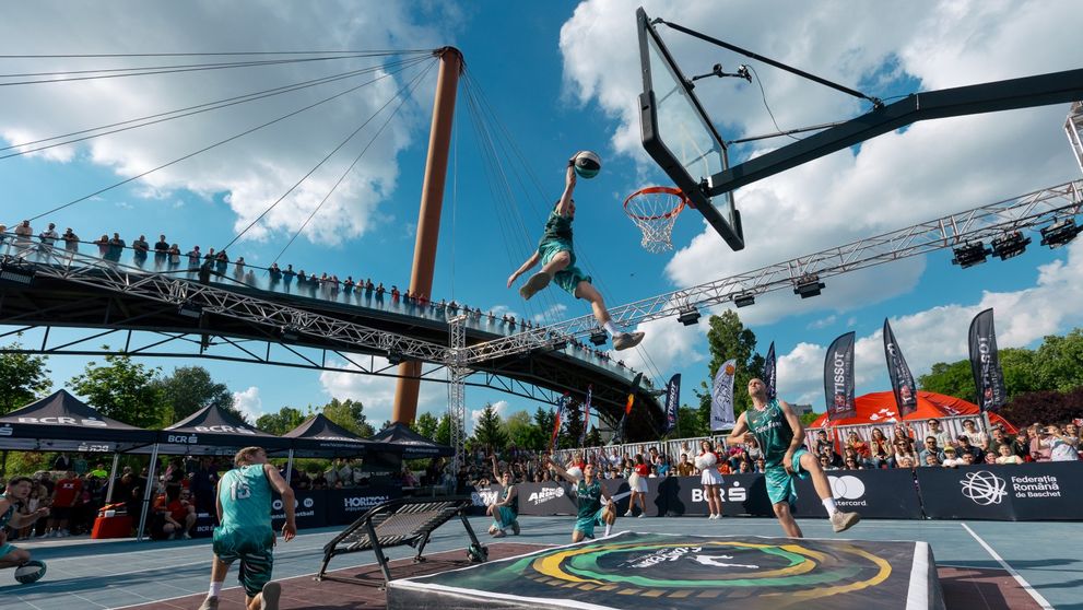 Peste 2000 de oameni au făcut sport la BCR Sport Arena Streetball, în Parcul Drumul Taberei