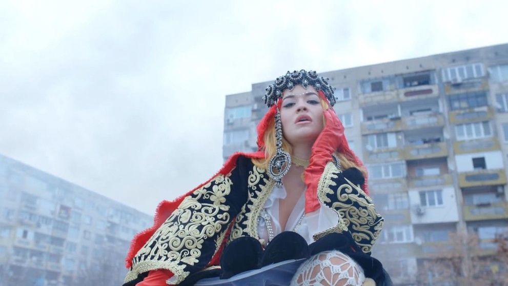Rita Ora și Imanbek, împreună pentru un EP ce-ți taie respirația: „Bang”