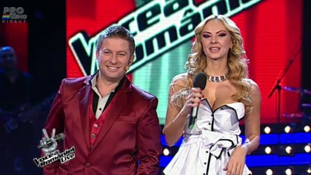 Smiley si Horia Brenciu canta in duet cu echipele lor la Vocea Romaniei