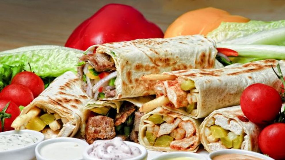 Ti-e pofta de shaorma? Uite ce spun juratii MasterChef despre aceasta placere vinovata