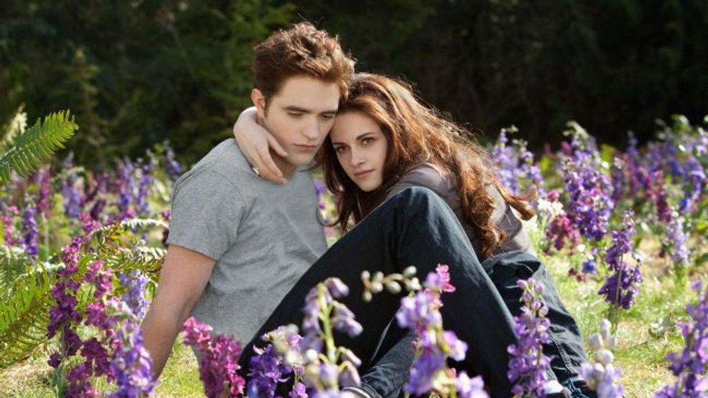 La ce picanterii recurg Kristen Stewart si Robert Pattinson pentru a mentine vie pasiunea in relatia lor