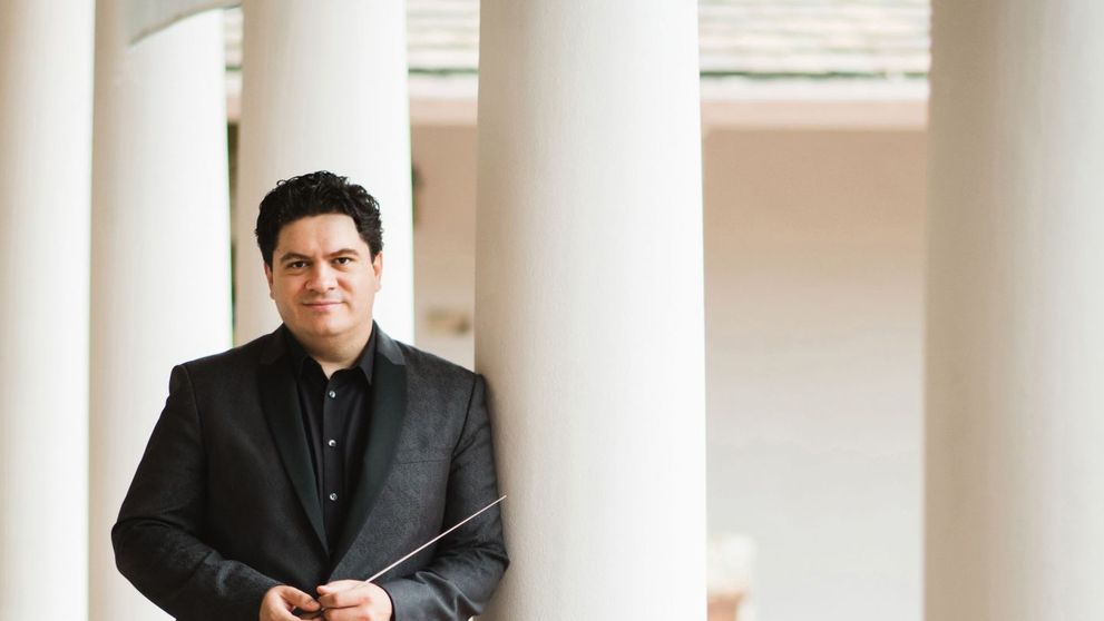 Dirijorul Cristian Măcelaru, două concerte-eveniment la Festivalul Enescu alături de Orchestra Națională a Franței 