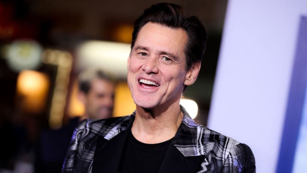 Jim Carrey, criticat în mediul online după ce i-a făcut avansuri unei jurnaliste
