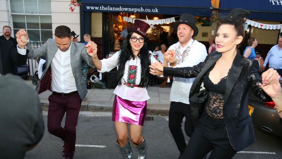 DJ Wanda a sărbătorit 1 Decembrie în Londra și a transmis un mesaj tranșant și controversat către toți românii!