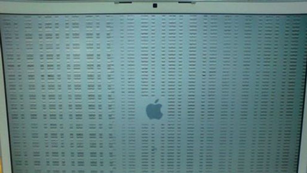 Noile MacBook Pro se blocheaza la utilizare intensa