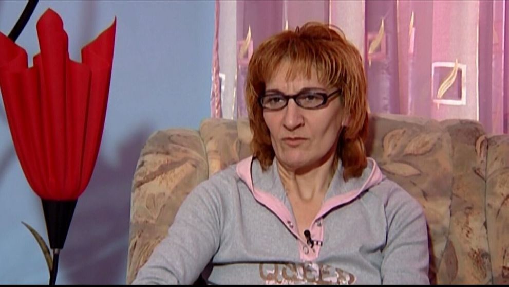 Un destin cumplit si numai durere! Si-a facut 12 operatii estetice pentru a se putea uita in oglinda. Cum arata acum aceasta femeie