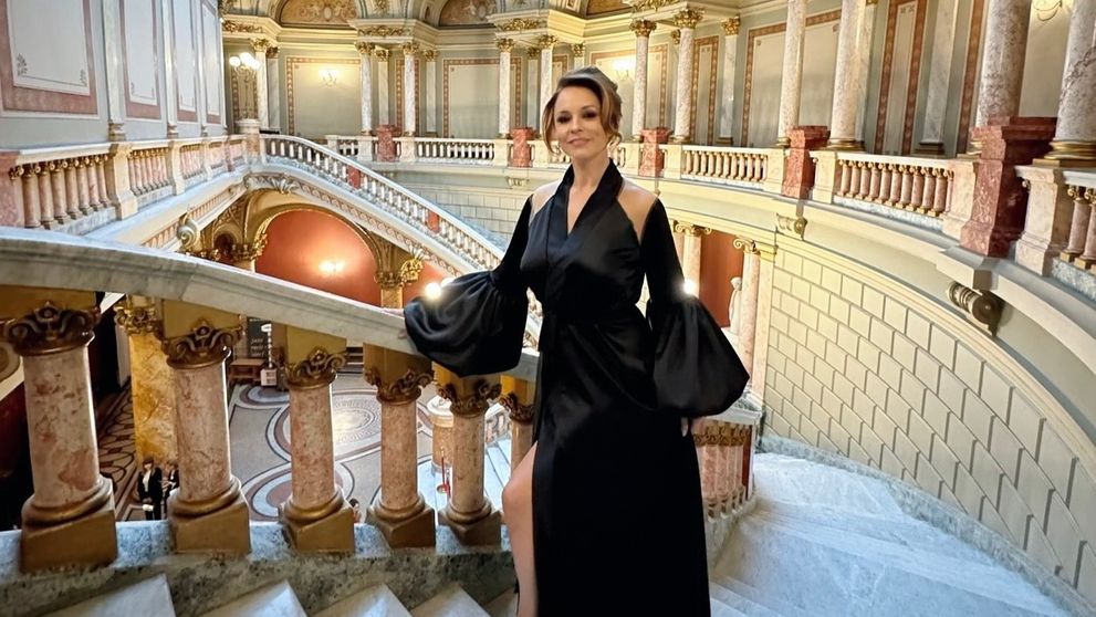 Andreea Marin, ca o prințesă la bal! Vedeta a dat dovadă de eleganță și rafinament la o gală de prestigiu