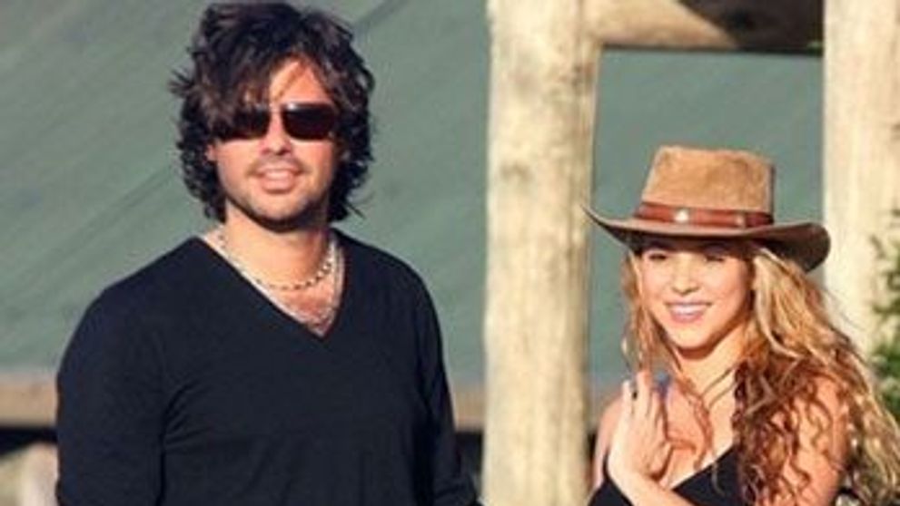 Shakira, singura dupa 11 ani de relatie cu fiul ex-presedintelui Argentinei! UPDATE Afla ce a declarat Gerard Pique!