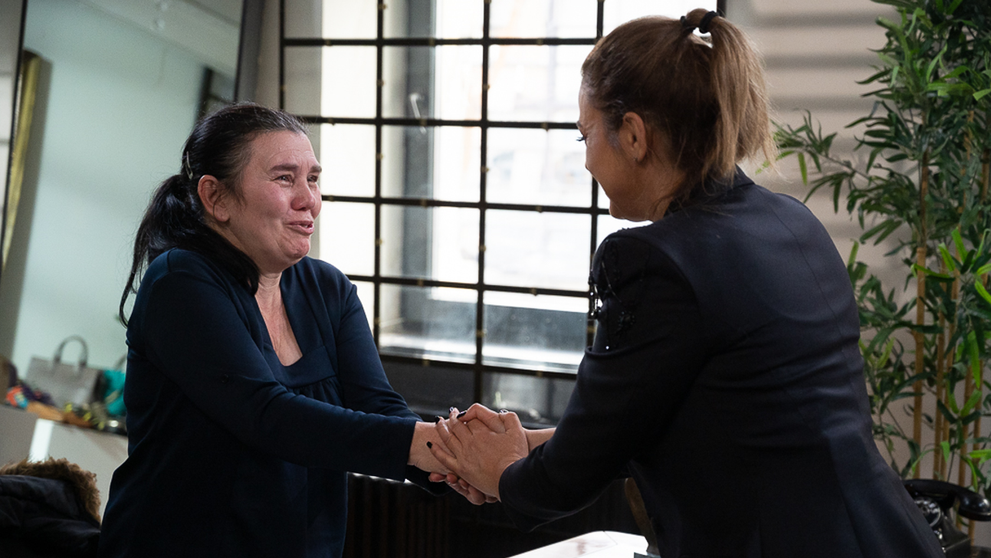 Cristina Bâtlan o recompensează pe Costina Ifrosă. „N-am primit nimic în viața mea”