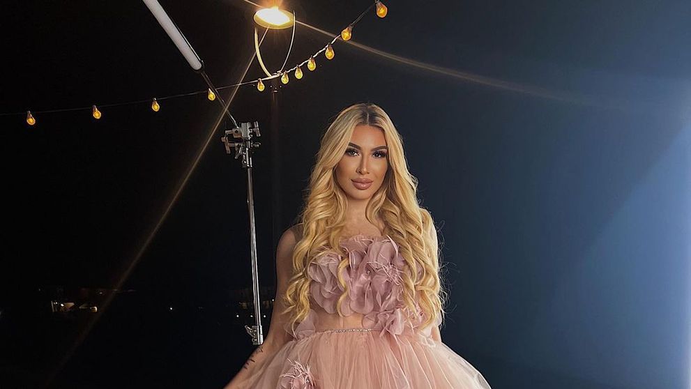 Fiica cea mica a Anamariei Prodan într-o ținută incendiara: “Superba ca și mama ei. Felicitări!”